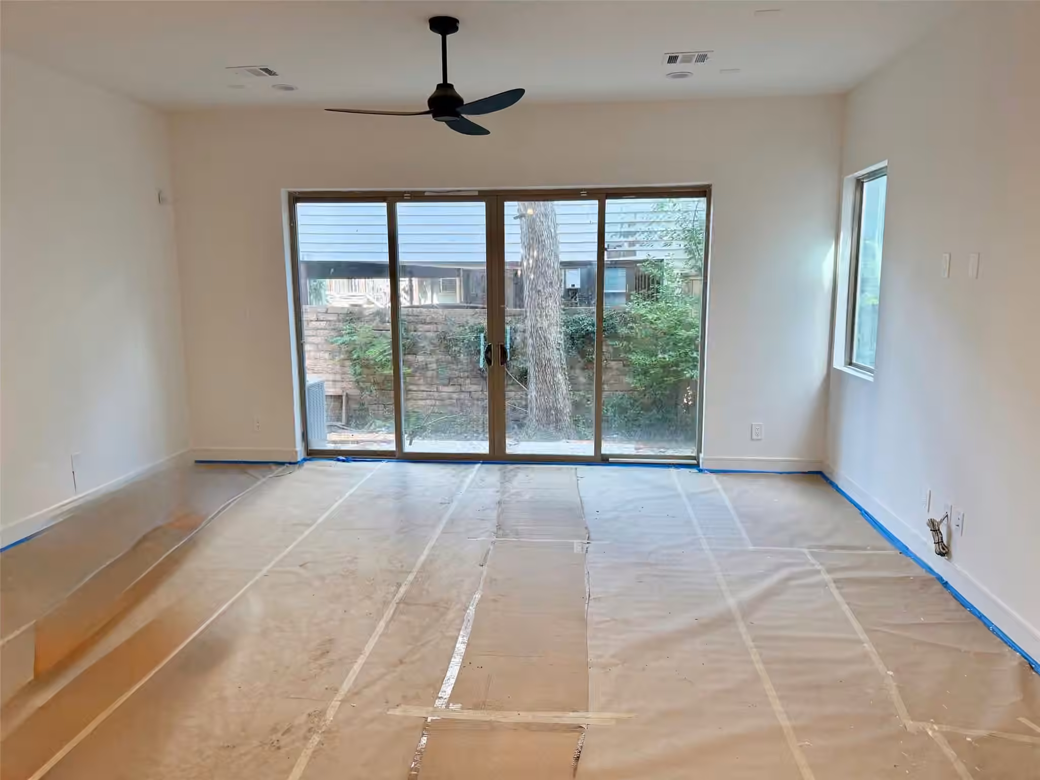 Photo 5 of 2412 ELMEN Street, Houston, TX