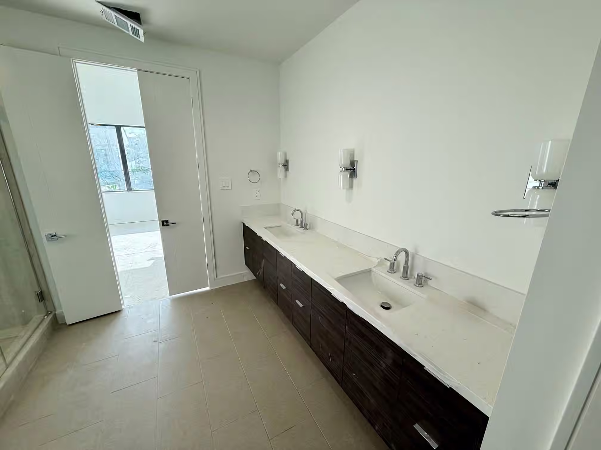 Photo 7 of 2412 ELMEN Street, Houston, TX