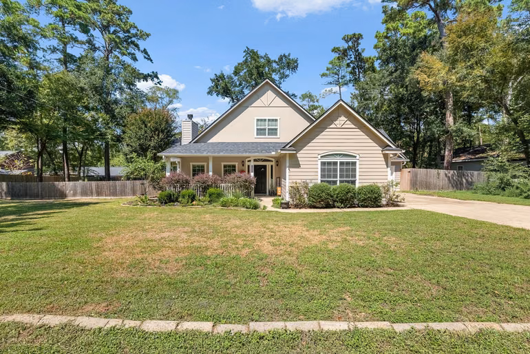 Photo of 14444 Hill Drive, Willis, TX 77318