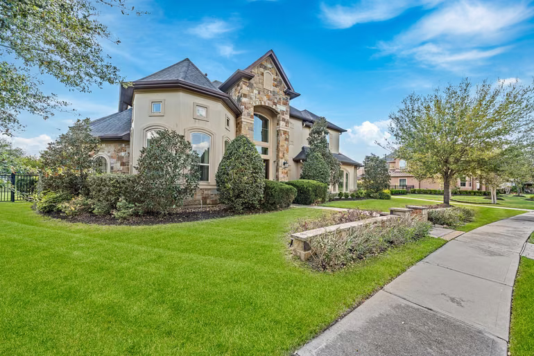 Photo 2 of 17515 W Bremonds Bend Court, Cypress, TX
