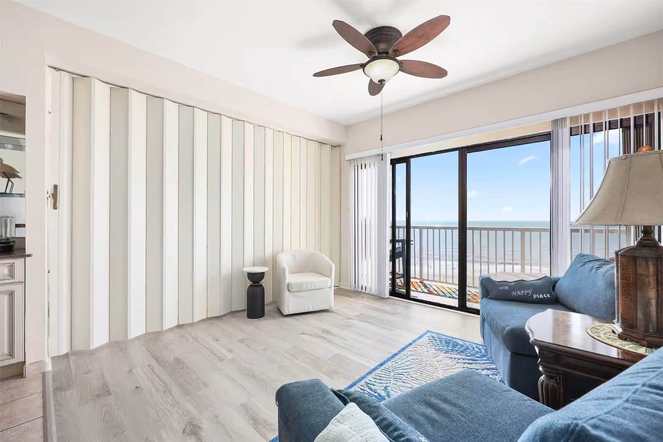 Photo 3 of 7700 Seawall Boulevard 611, Galveston, TX