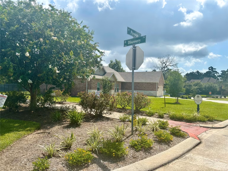Photo 7 of 3311 Passage Lane, Conroe, TX