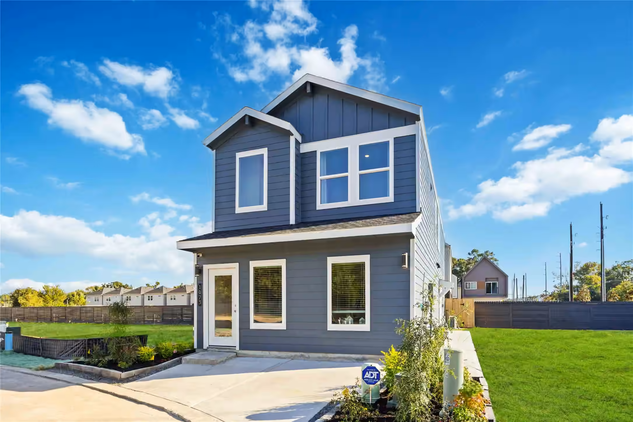 Photo 2 of 1057 Wheatley Oak Lane, Houston, TX