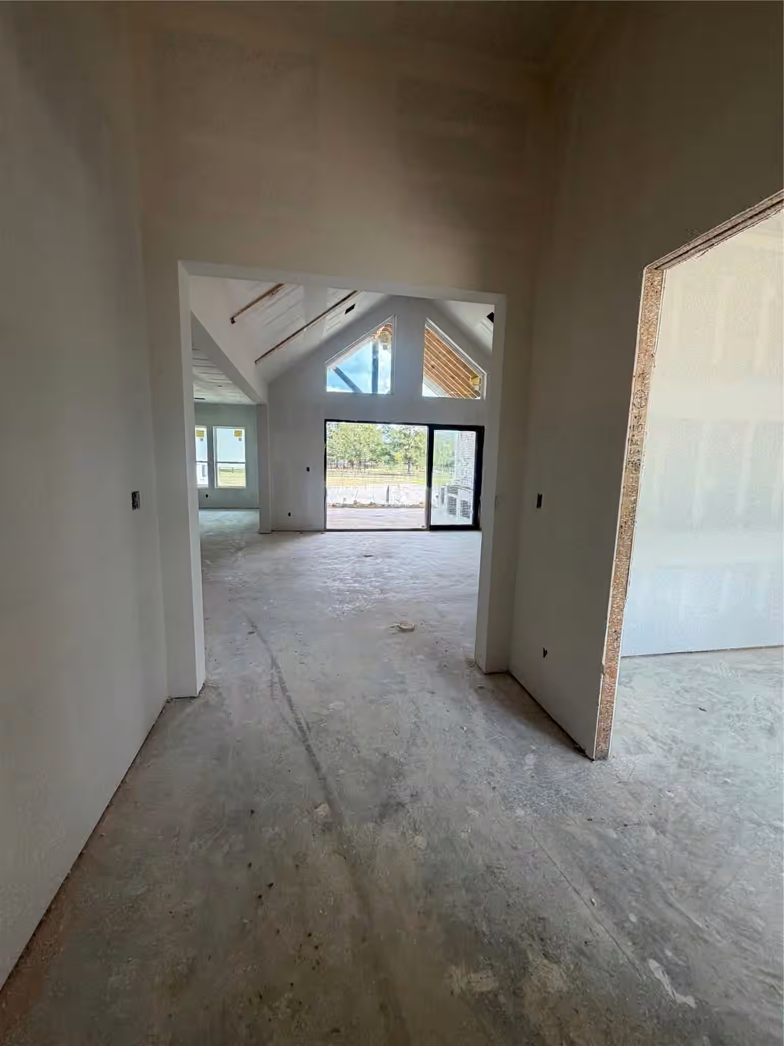 Photo 5 of 24964 Hopeview Way, Montgomery, TX