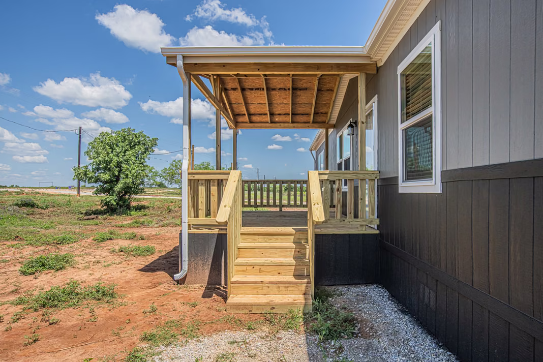 Photo 5 of 12530 County Road 3740, Cleveland, TX
