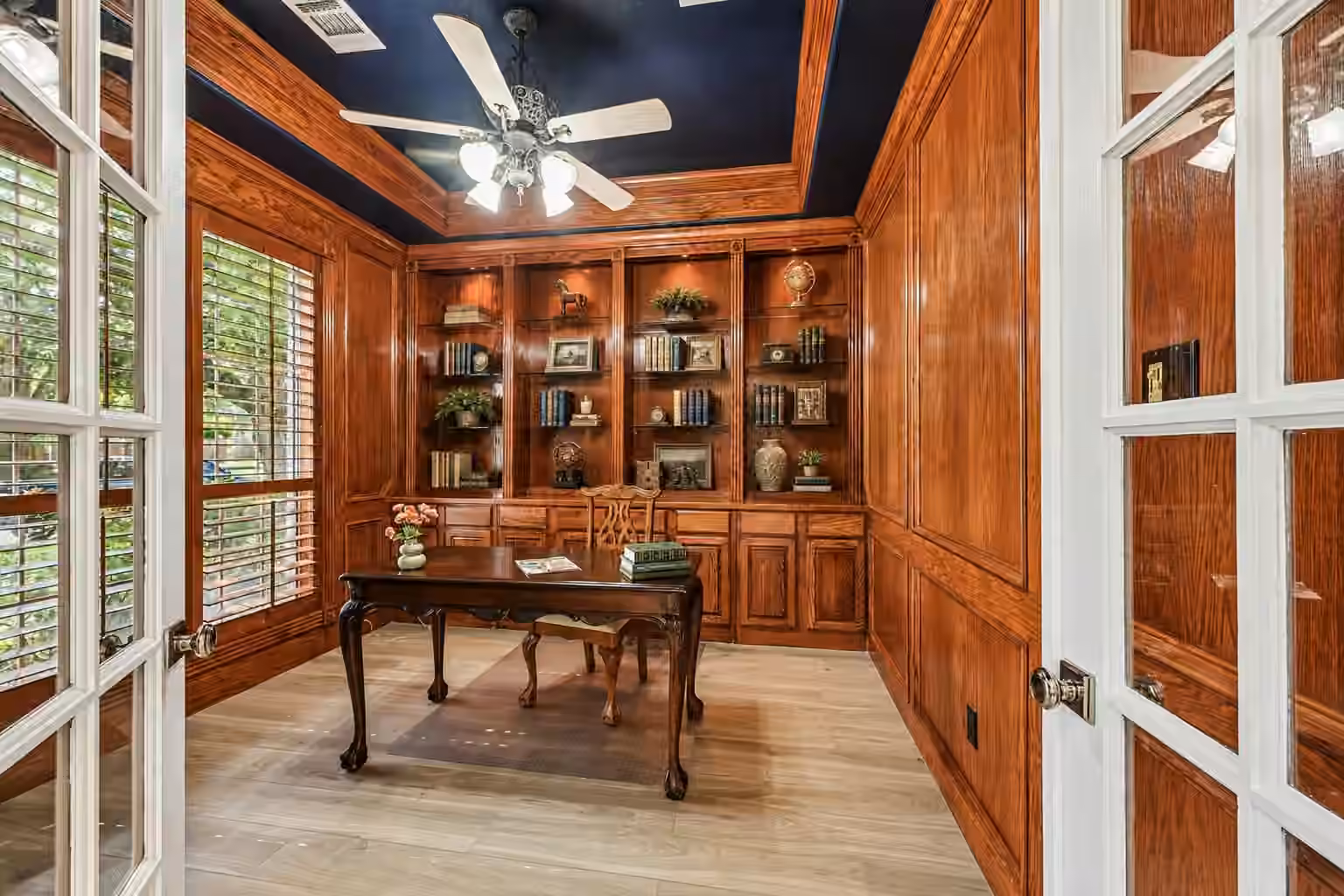 Photo 5 of 2926 Quincannon Lane, Houston, TX