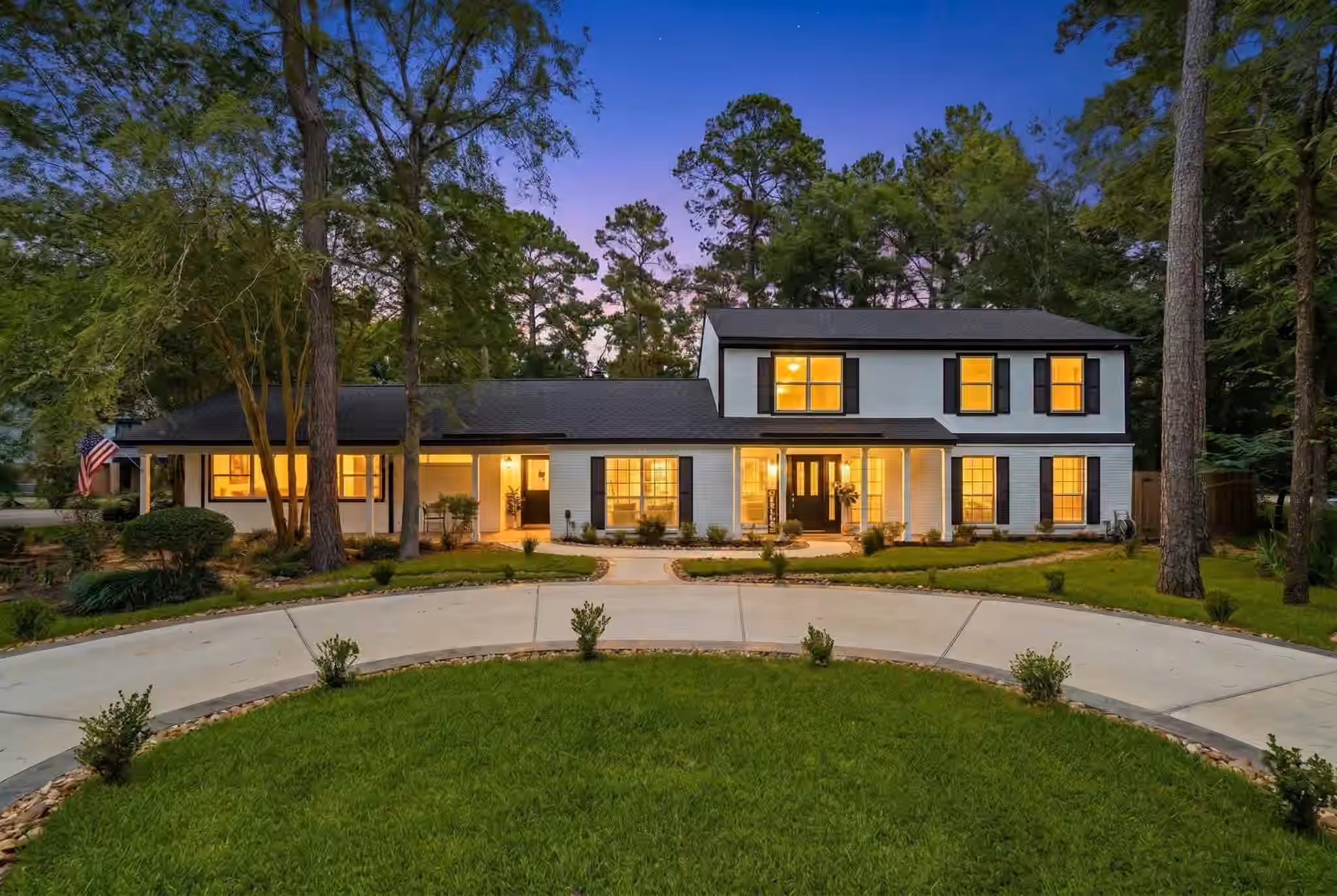 Photo 2 of 10916 Fawnlily Street, The Woodlands, TX