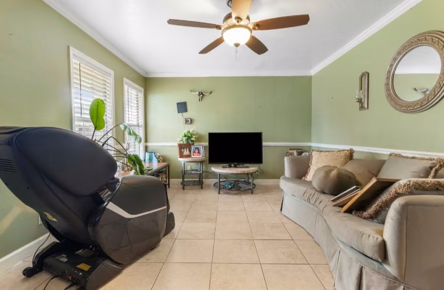 Photo 4 of 3027 Ryson Street, Houston, TX