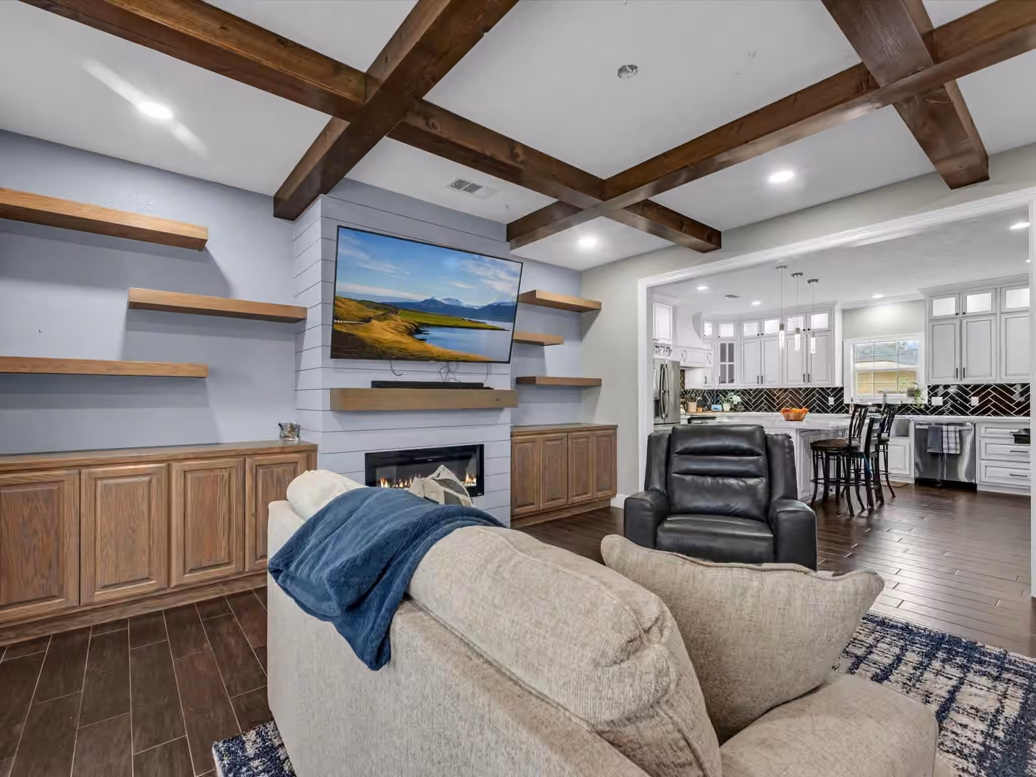 Photo 7 of 528 Draylon Drive, Conroe, TX