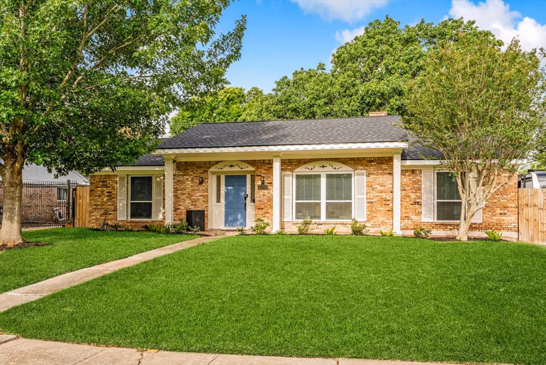 Photo of 11314 Hillcroft Avenue, Houston, TX