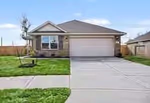 Photo of 19 Greenbriar Loop, Angleton, TX 77515