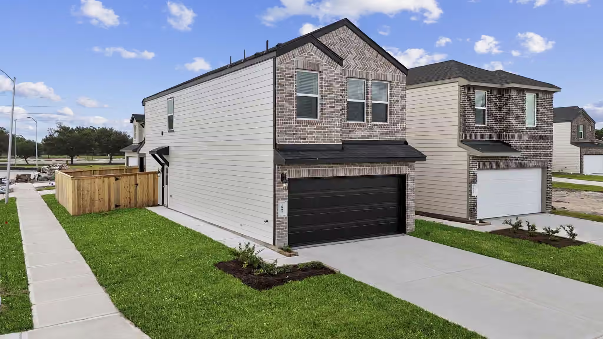 Photo 2 of 1718 Revolution Way, Missouri City, TX