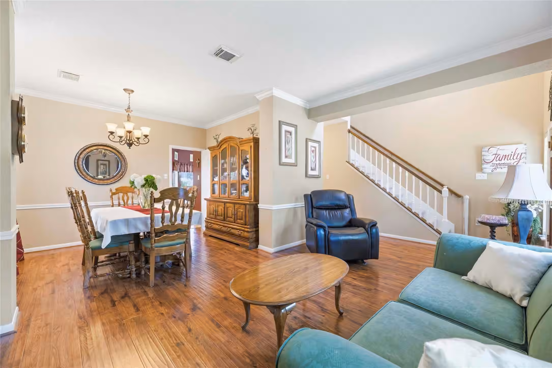 Photo 5 of 15831 Jamie Lee Drive, Houston, TX