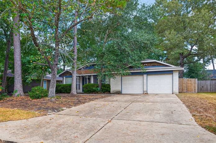 Photo of 2931 Parkwood Manor Drive, Houston, TX