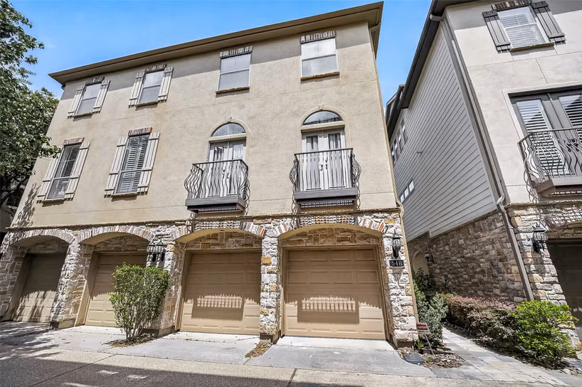 Photo 2 of 546 Bomar Street, Houston, TX