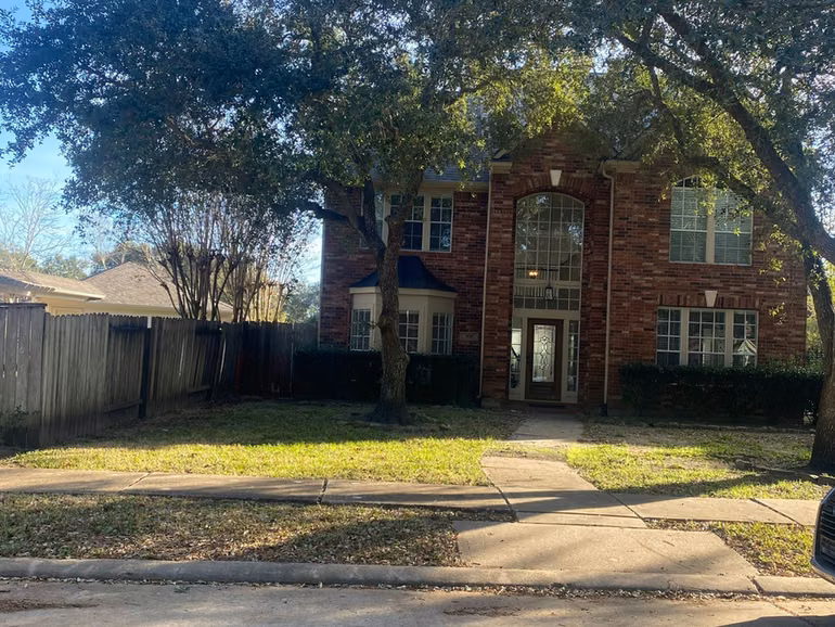 Photo 4 of 3116 Indian Summer Trail, Friendswood, TX