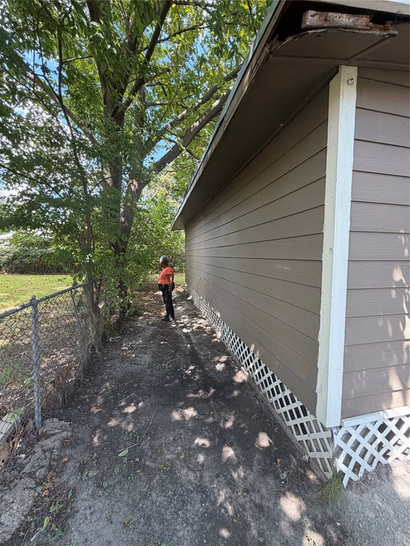 Photo 4 of 2605 Lynnfield Street, Houston, TX