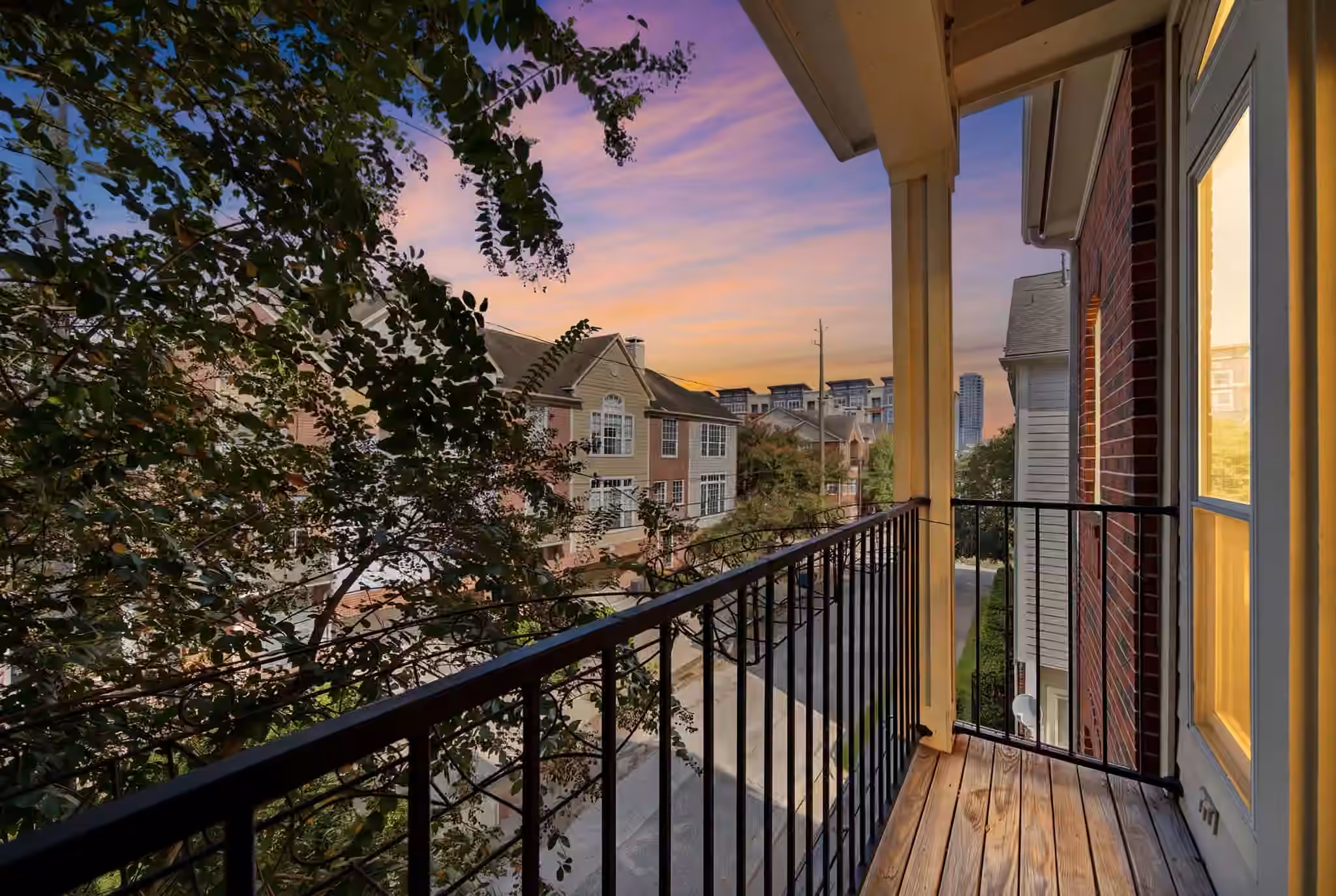 Photo 6 of 1807 Wilson Street, Houston, TX