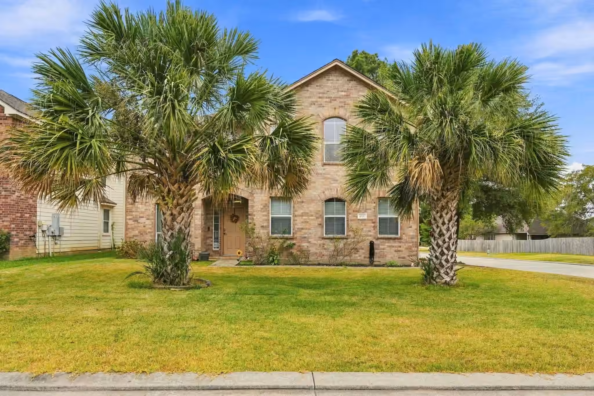 Photo of 1000 Arbor Way, Conroe, TX 77303