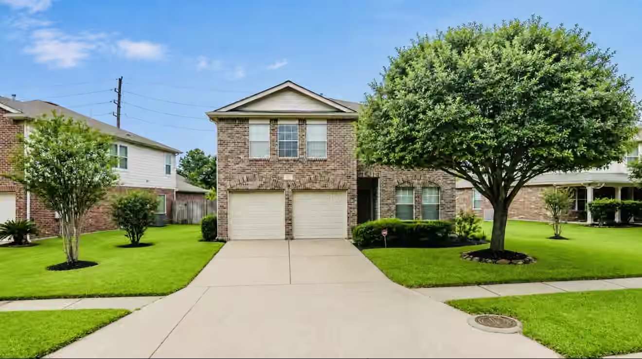 Photo of 11902 Solon Springs Drive, Tomball, TX