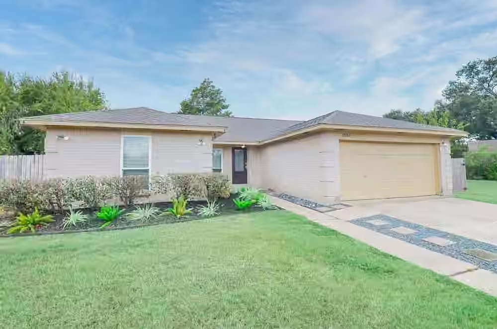Photo of 10615 Heatherford Drive, Houston, TX 77041