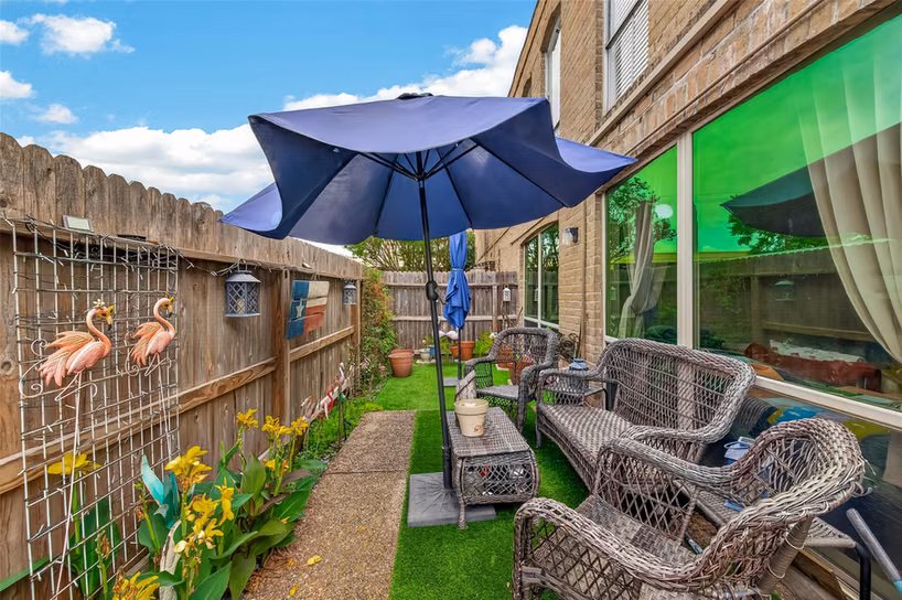 Photo 2 of 4649 Wild Indigo Street 336, Houston, TX