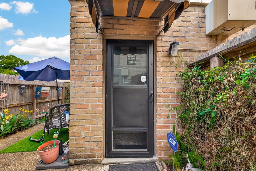 Photo 7 of 4649 Wild Indigo Street 336, Houston, TX