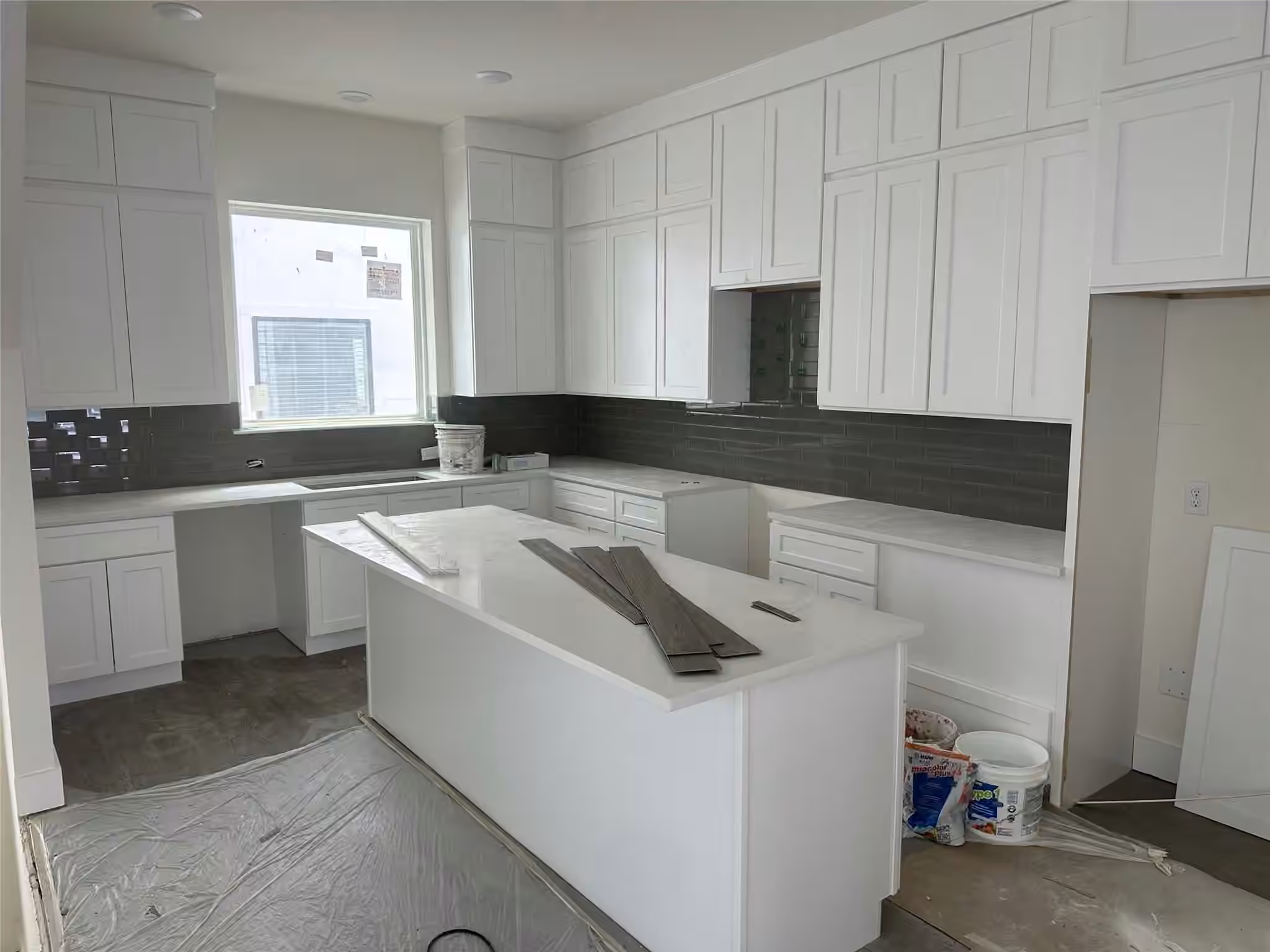 Photo 3 of 8702 Vadecha Drive, Houston, TX