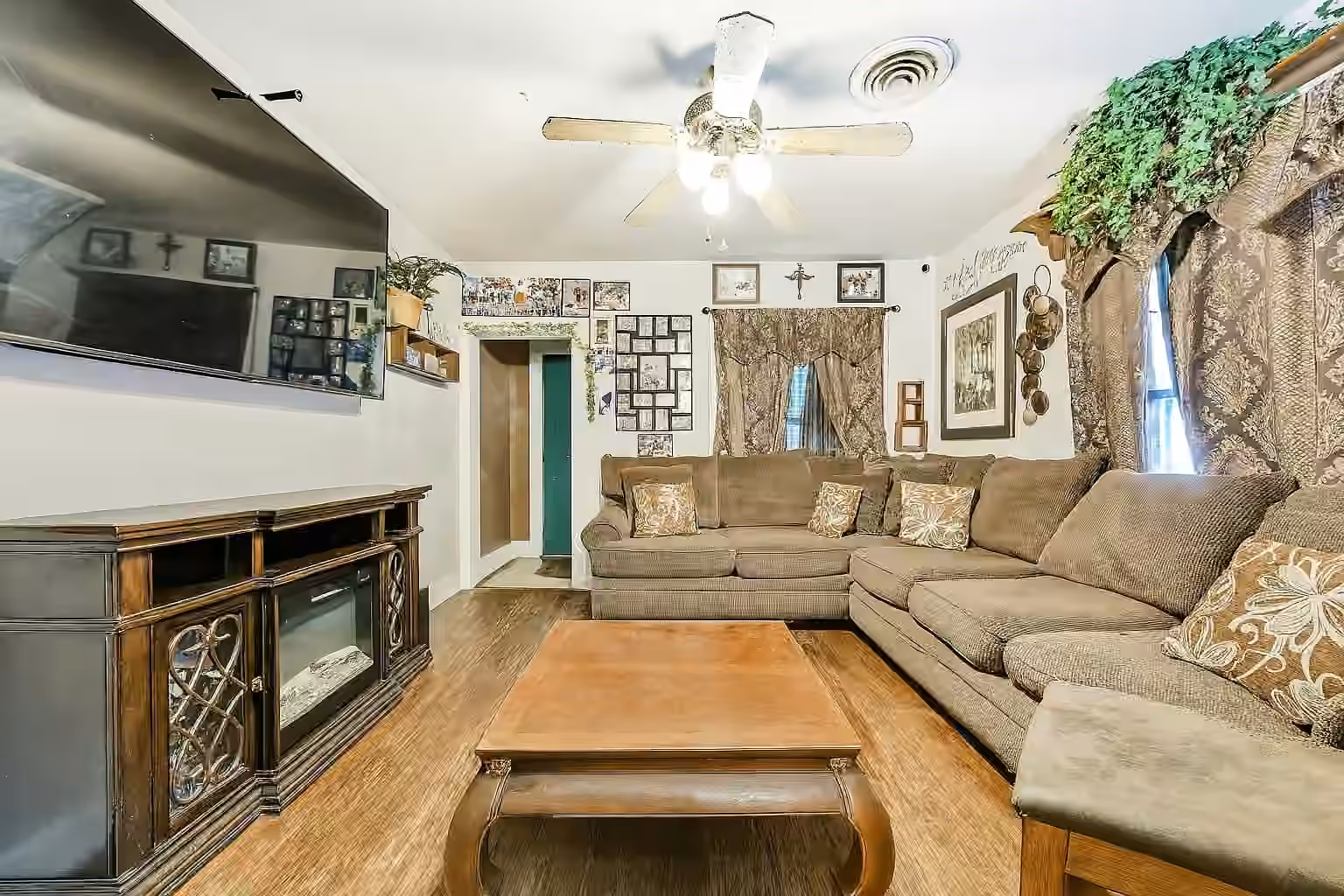 Photo of 5220 Avenue K, Galveston, TX 77551