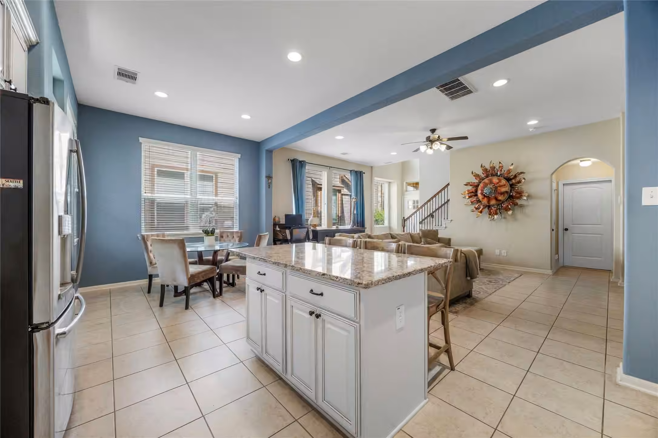 Photo 5 of 122 Cheswood Forest Drive, Montgomery, TX