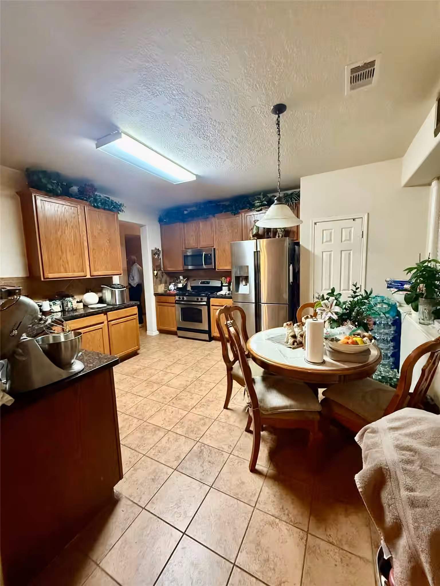Photo 4 of 2803 Lake Villa Drive, Missouri City, TX