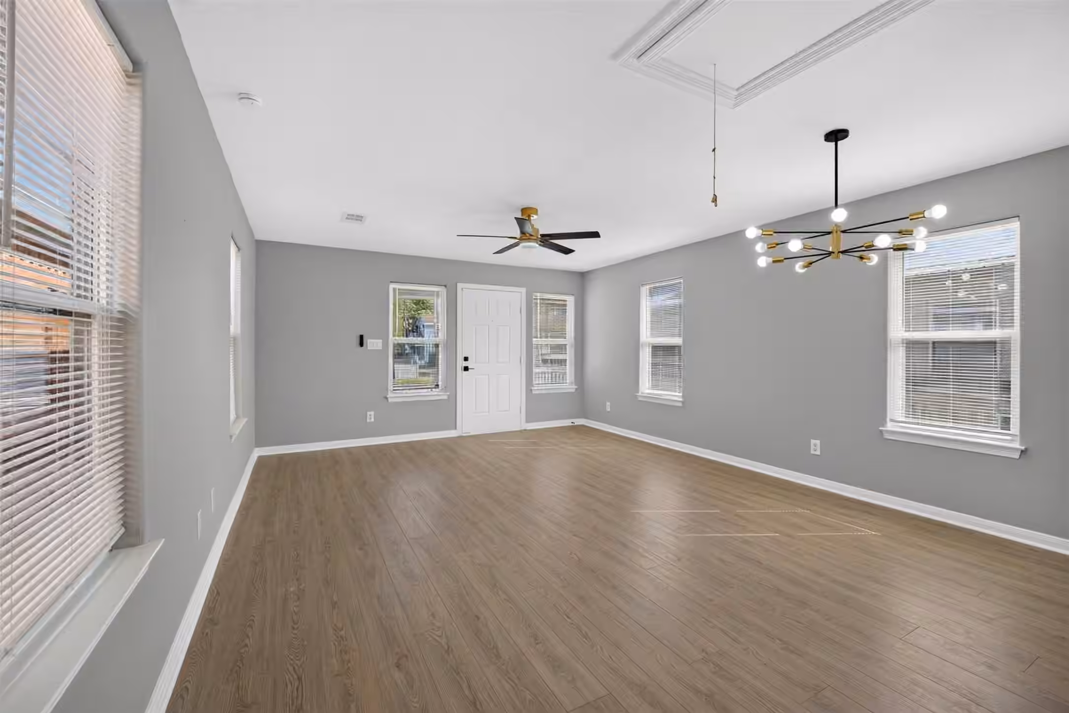 Photo 6 of 2917 Avenue M, Galveston, TX