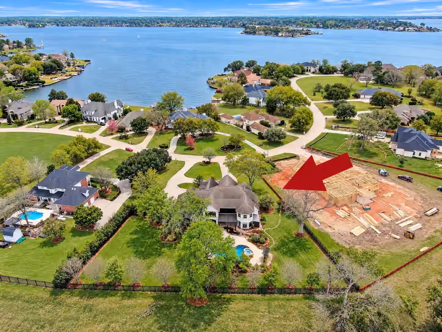Photo 2 of 50 Lake Estates Drive, Montgomery, TX