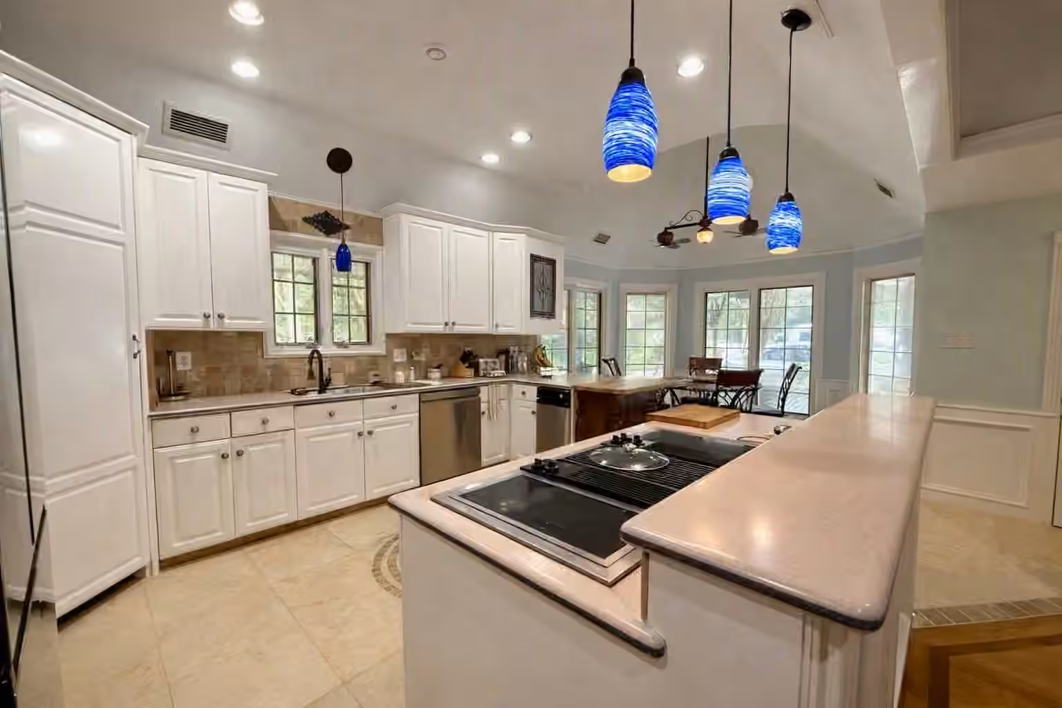 Photo 7 of 26414 Pin Oak Drive, Magnolia, TX