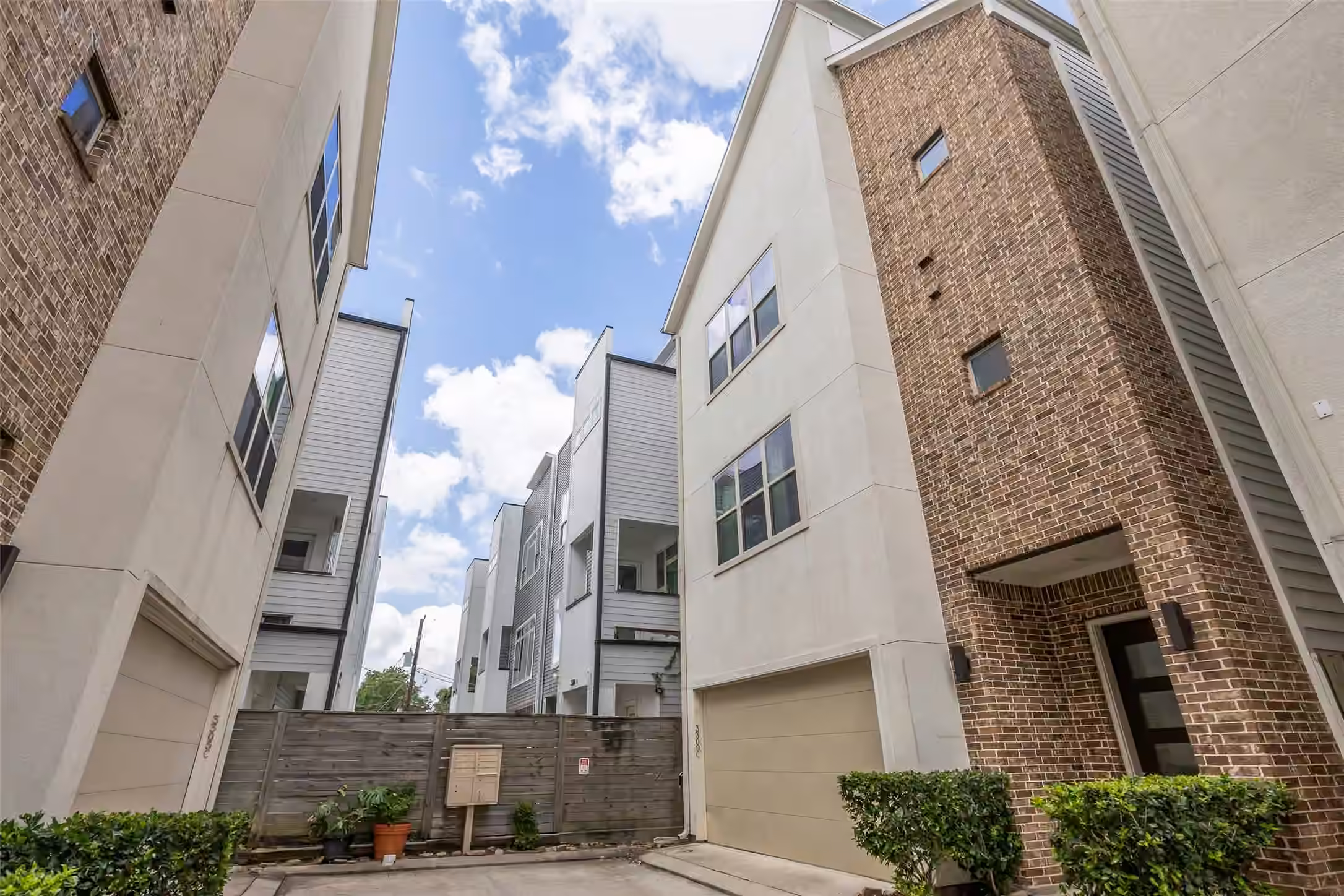 Photo 3 of 3309 Jefferson Street C, Houston, TX 77003