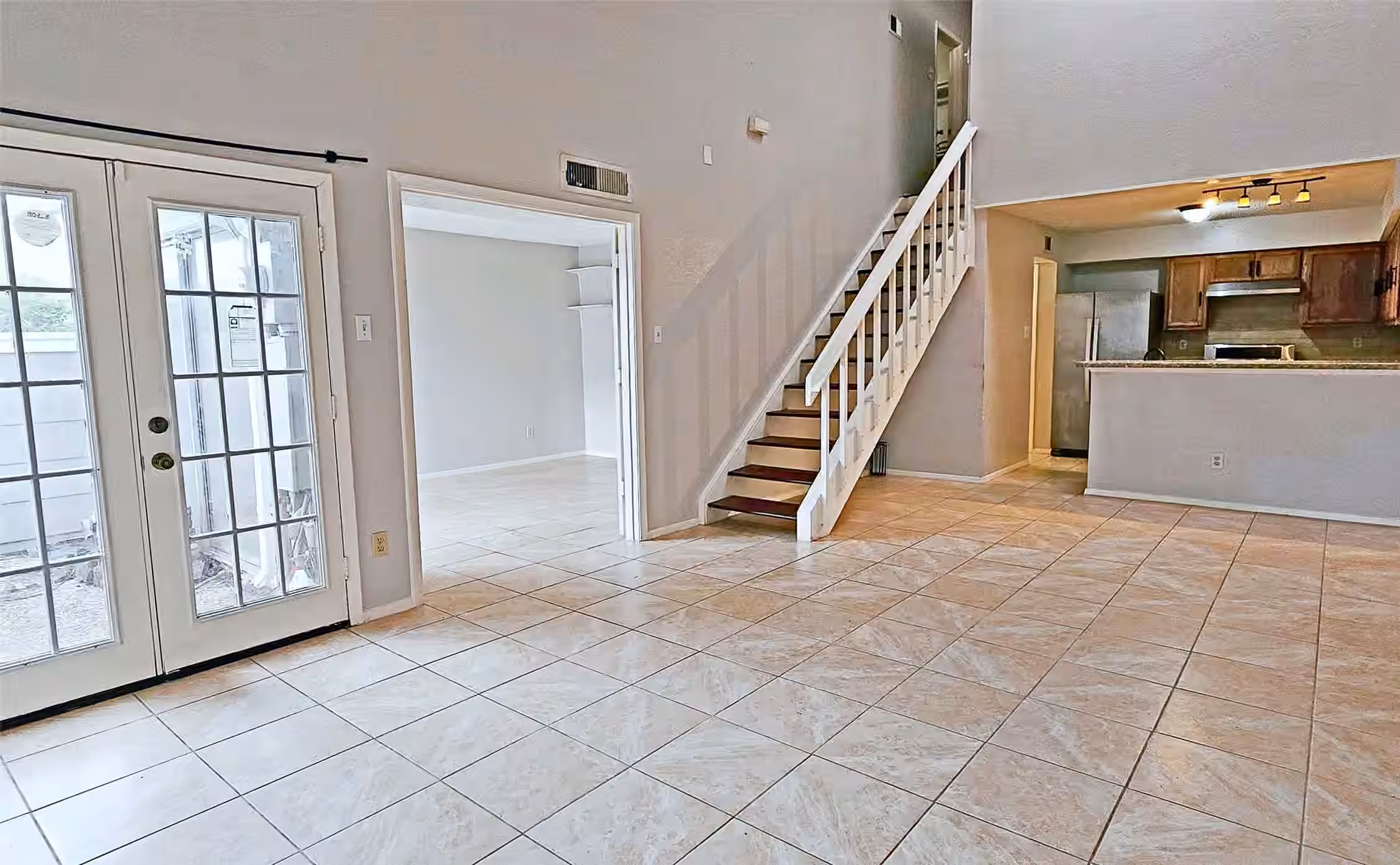 Photo 3 of 12212 Coppertree Lane 122, Hockley, TX