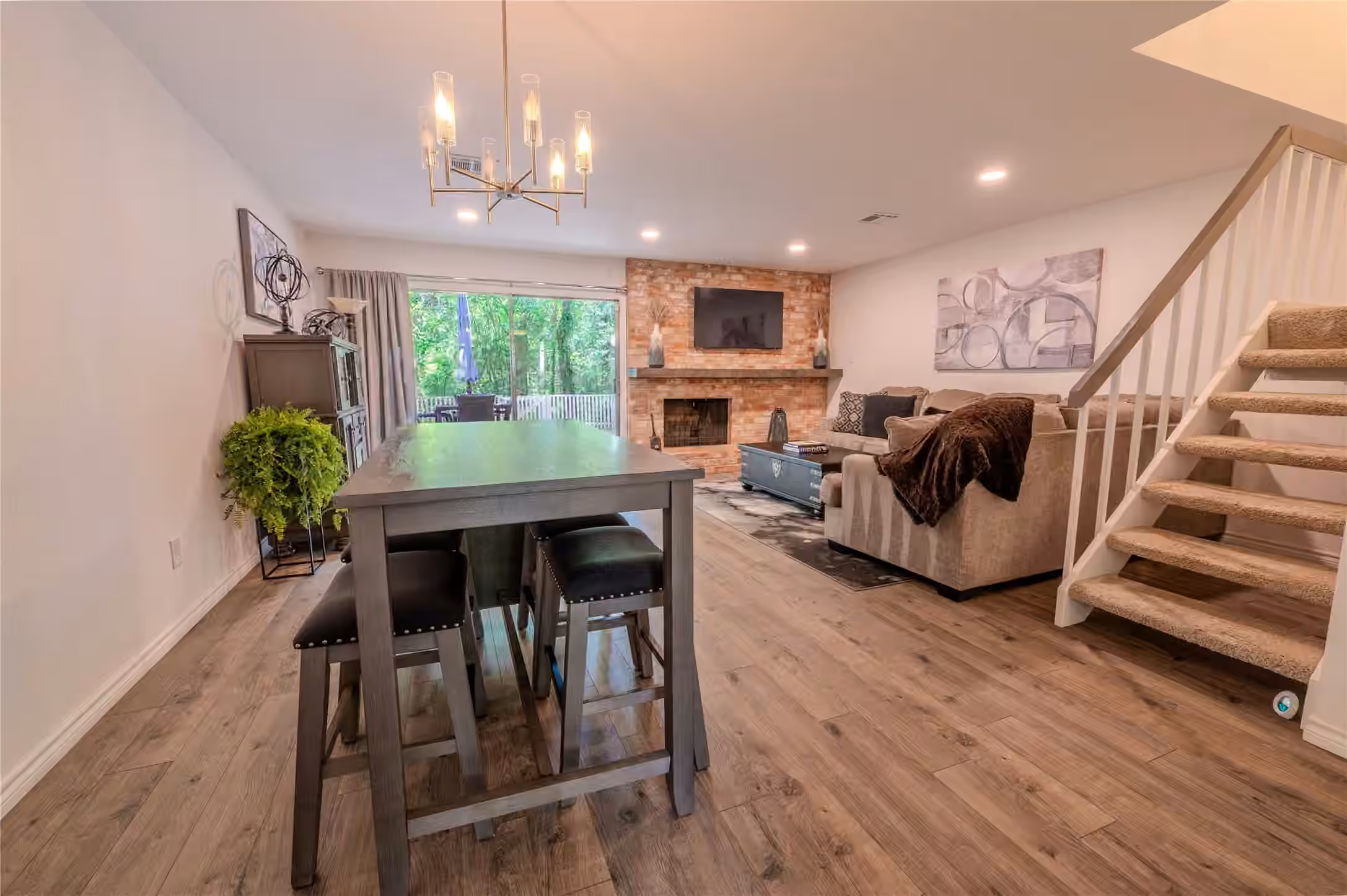 Photo 5 of 2306 W Settlers Way, The Woodlands, TX