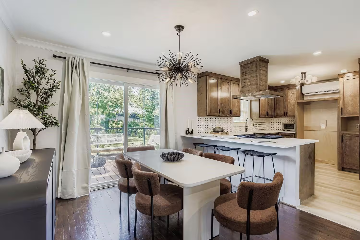 Photo 3 of 4005 Maury Street, Houston, TX