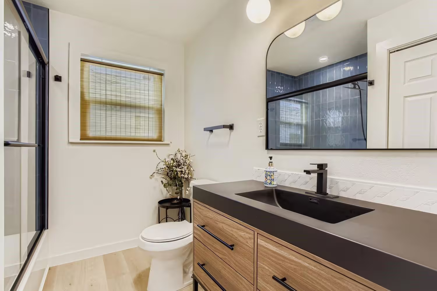 Photo 5 of 4005 Maury Street, Houston, TX