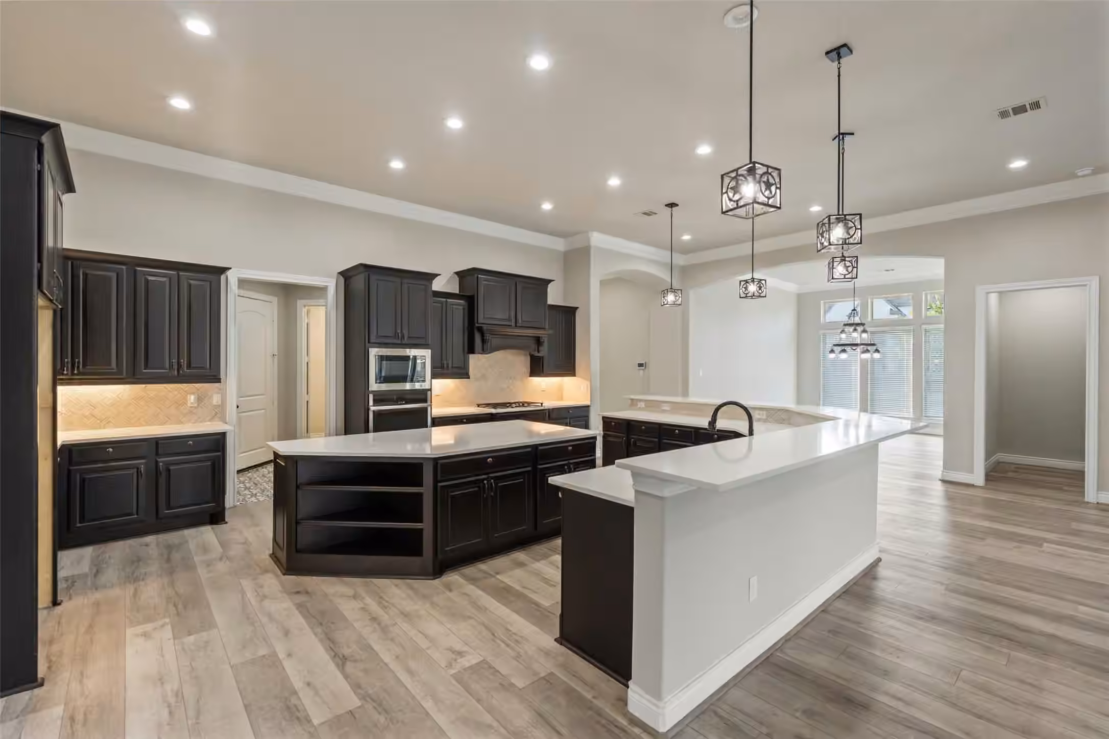 Photo 6 of 17401 Orchid Falls Lane, Conroe, TX