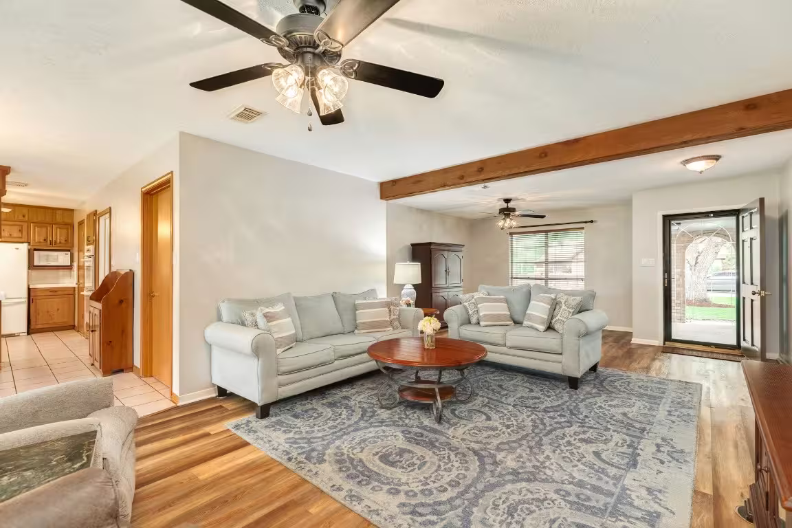 Photo 6 of 131 Singleton Street, Jones Creek, TX