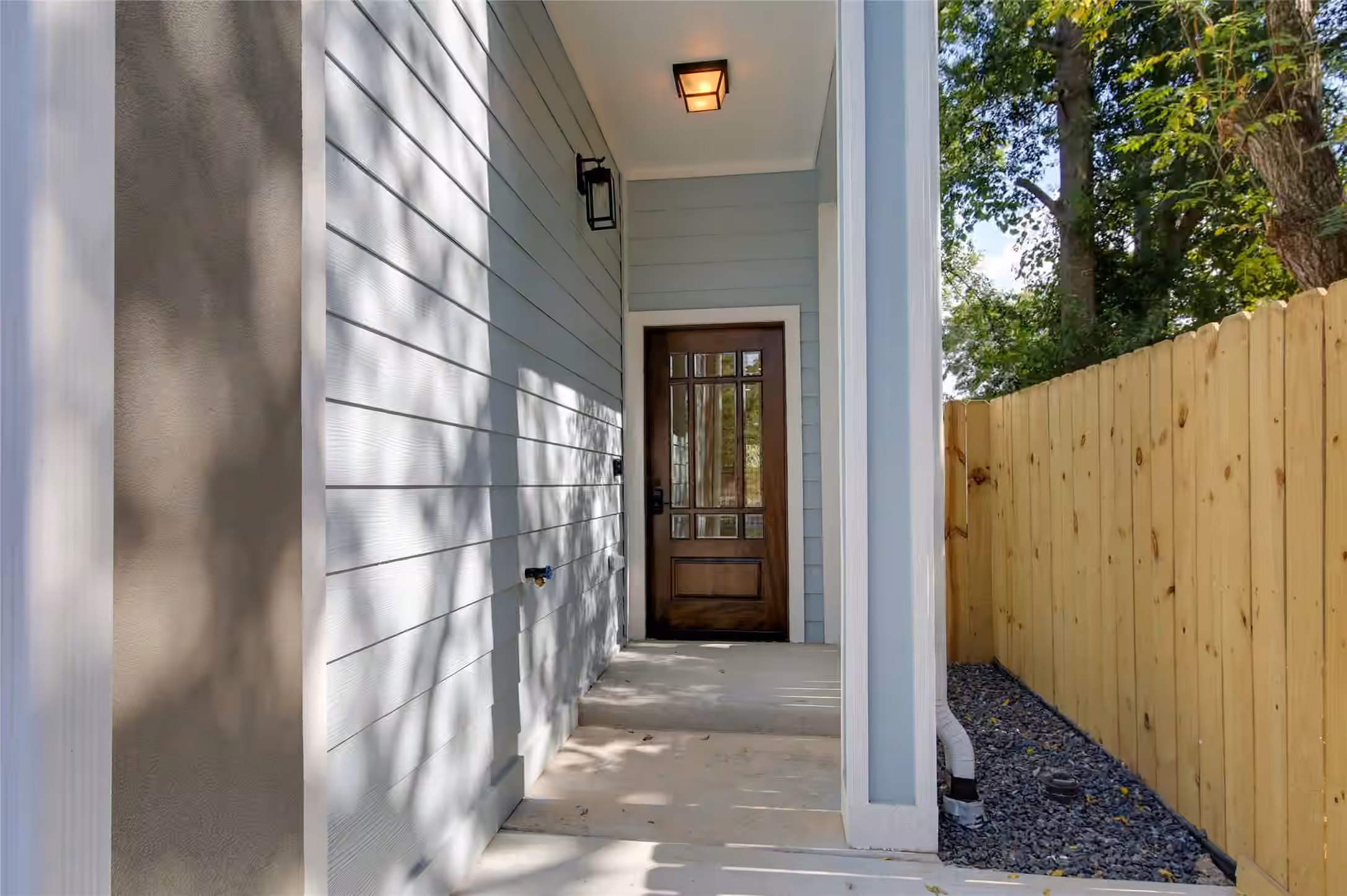 Photo 6 of 957 Ringold Street, Houston, TX