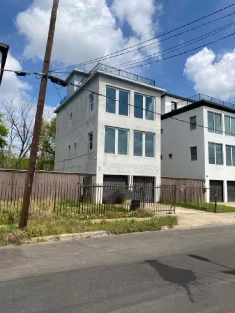 Photo 2 of 3419 Rawley Street, Houston, TX