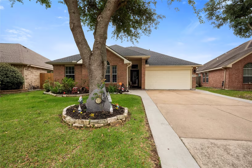 Photo of 7431 Hollow Cove Court, Cypress, TX 77433