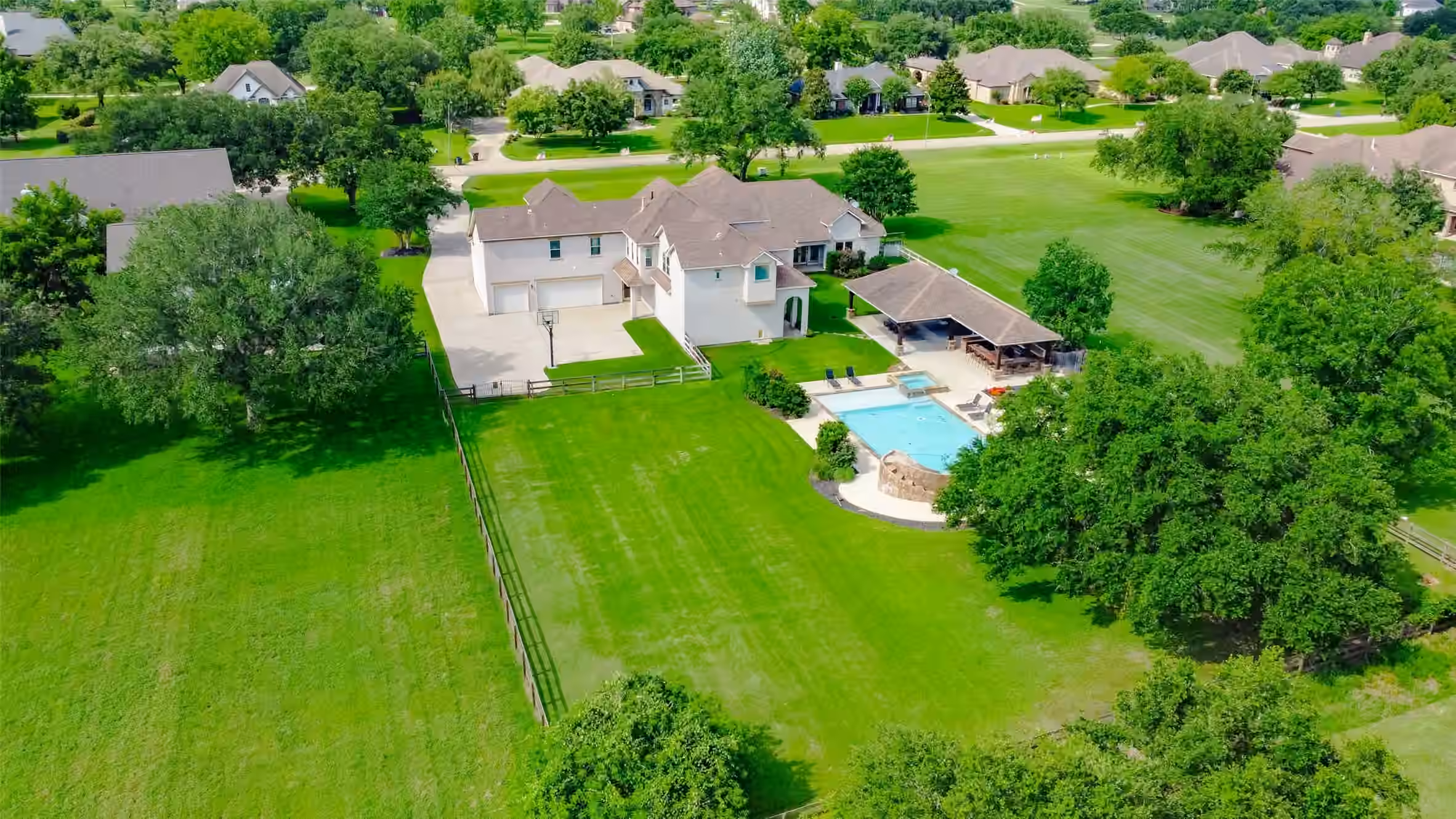 Photo 3 of 3807 Westerdale Drive, Fulshear, TX