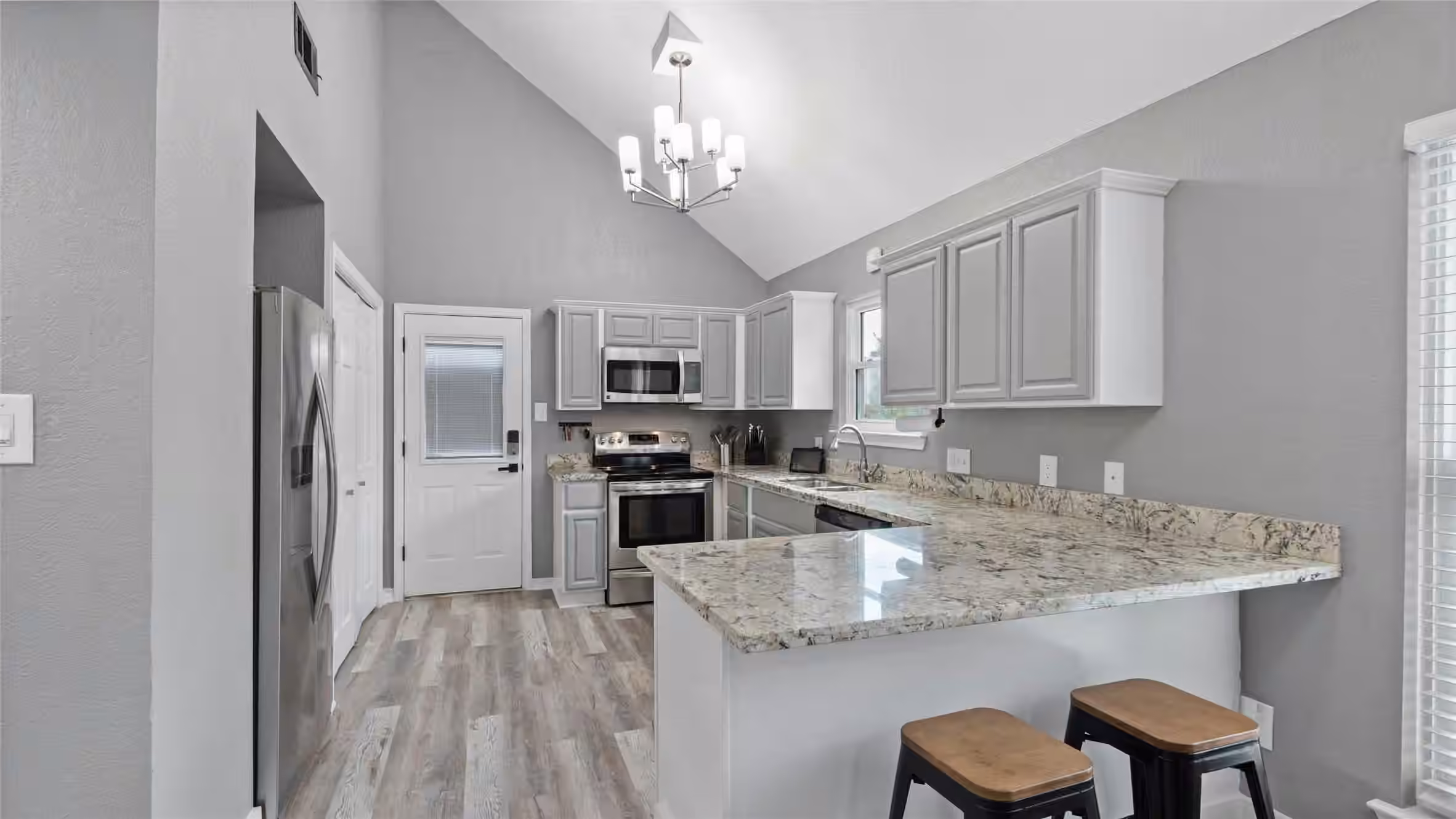 Photo 2 of 57 Hideaway Drive, Friendswood, TX