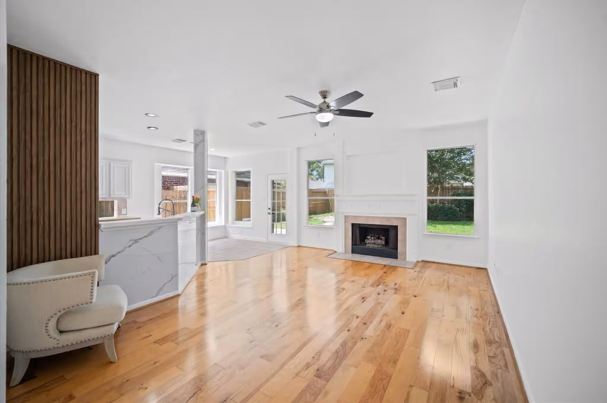 Photo 7 of 3514 Shadowchase Drive, Houston, TX