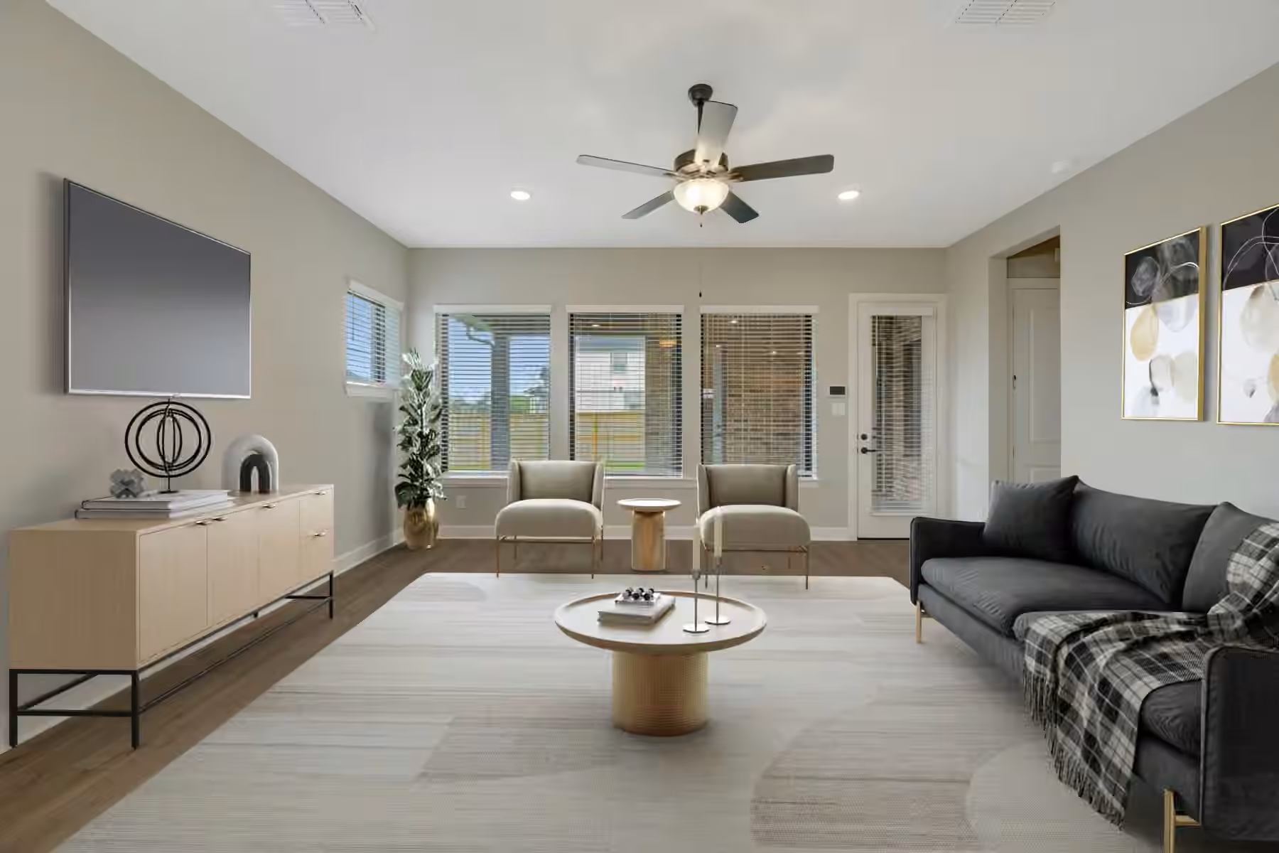 Photo 4 of 12203 Canal View Boulevard, Mont Belvieu, TX
