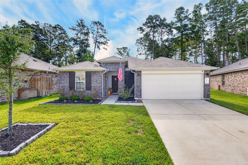 Photo of 12008 New River Court, Conroe, TX 77384