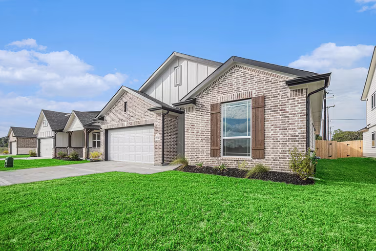 Photo of 3747 Crawford Street, Bay City, TX 77414
